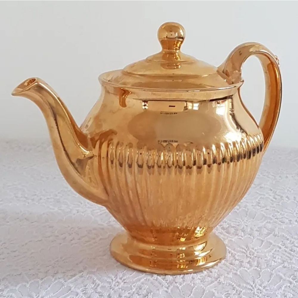 Royal Winton Grimwades GOLDEN AGE Tea Pot, Made in England, 1940s
